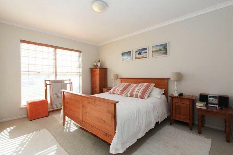 2 Bedroom Property for Sale in Big Bay Western Cape